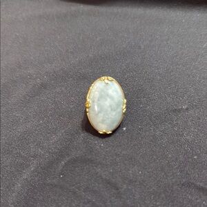 Elegant Gold and White Oval Ring